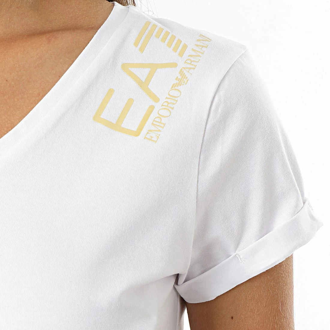 Coupon 👏 Tee 👚 Shirt Femme Col V 3KTT14-TJ29Z Blanc Doré de EA7 Emporio Armani 🎉 – Image 2