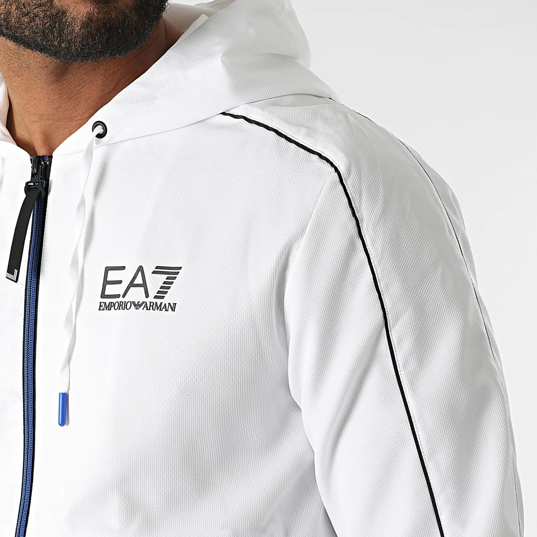 Top 10 🥰 Ensemble De Survetement 3LPV02-PNP5Z Blanc Noir de EA7 Emporio Armani 💯 – Image 2