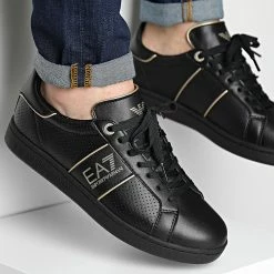 Meilleure affaire 🧨 Baskets X8X102-XK258 Black Gold de EA7 Emporio Armani 💯