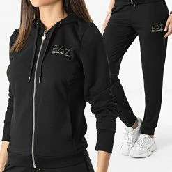De gros 🤩 Ensemble De Survetement Femme 8NTV51 Noir Doré de EA7 Emporio Armani 🌟