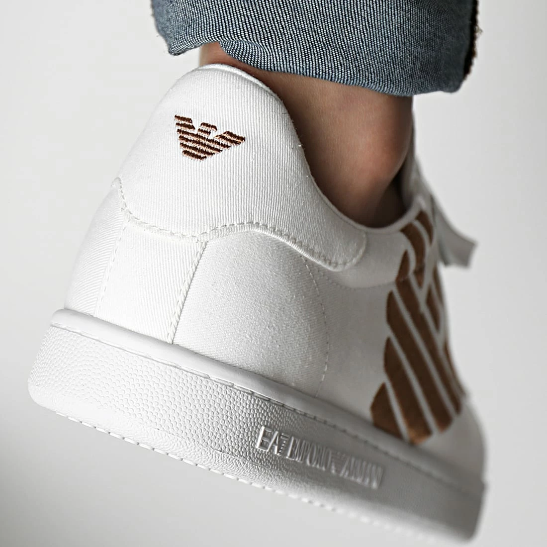 Vente flash ⌛ Baskets X8X001-XK255 White Bronze de EA7 Emporio Armani 🧨 – Image 4