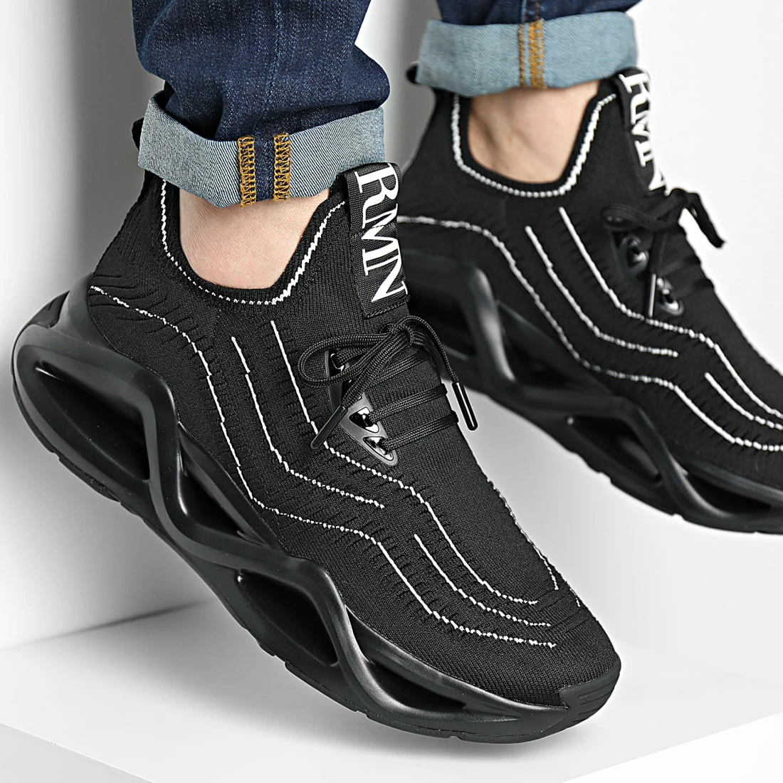 Les meilleures critiques de 🎉 Baskets X8X108 XK264 Full Black White de EA7 Emporio Armani 🤩