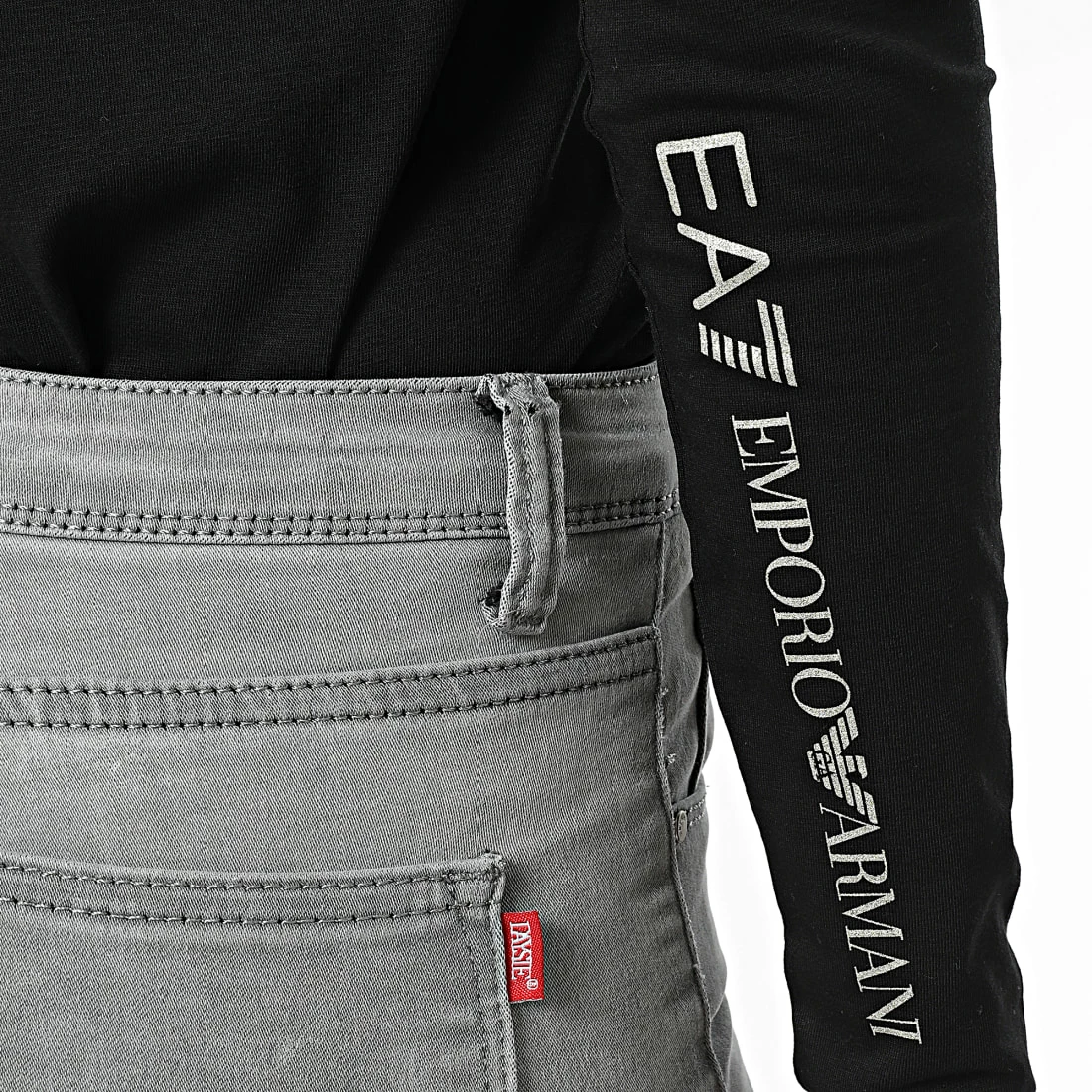 Grosses soldes ⭐ Tee 👚 Shirt Manches Longues Femme 6LTT07-TJFKZ Noir de EA7 Emporio Armani ✔️ – Image 2