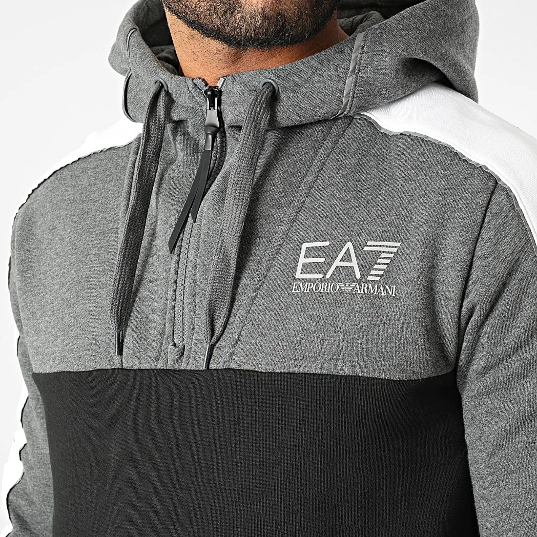 Bon marché 🎁 Sweat Zippé Capuche 6LPM15-PJ07Z Noir Gris Chiné Blanc Réfléchissant de EA7 Emporio Armani 🧨 – Image 2