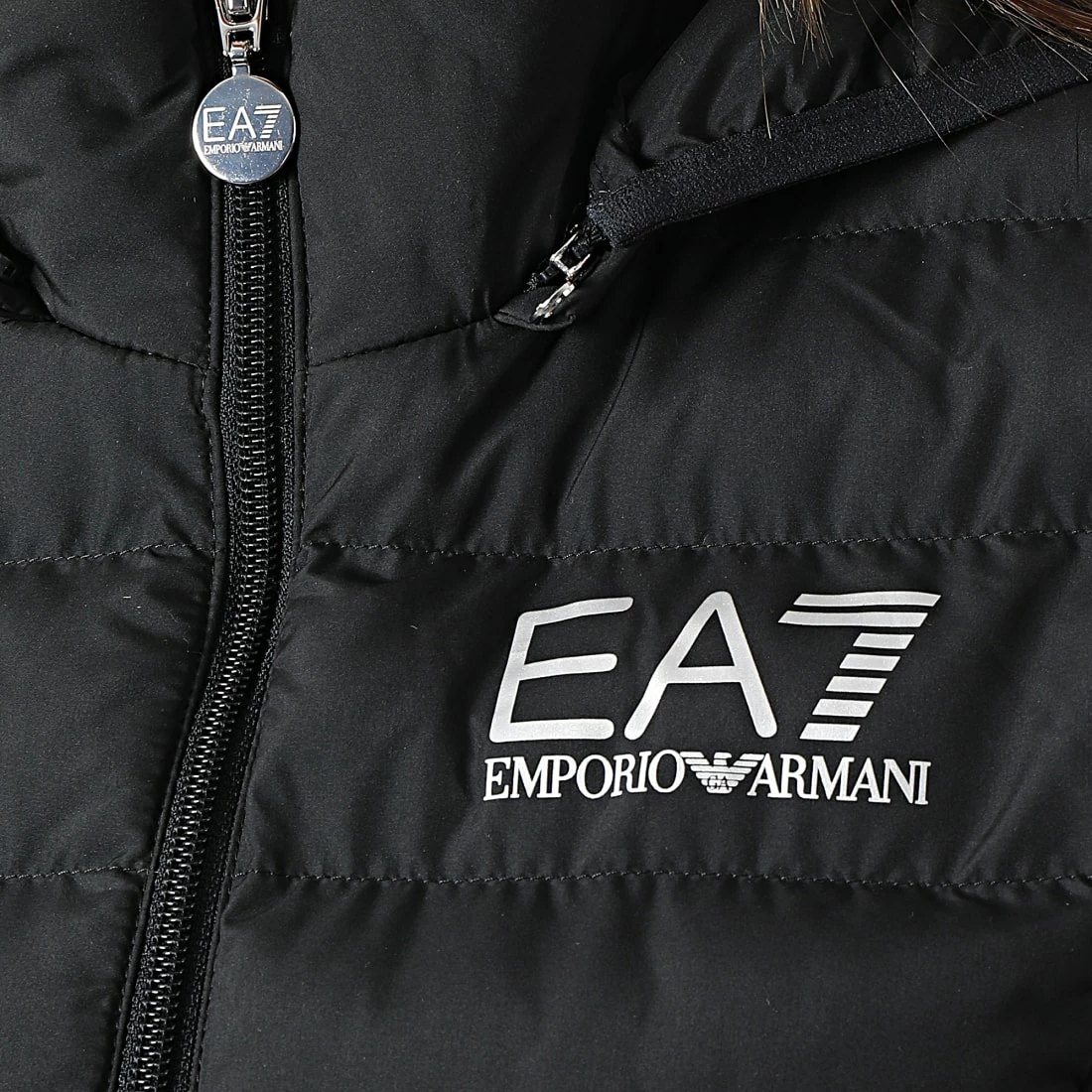 Les meilleures critiques de ⌛ Doudoune Capuche Femme 8NTB23-TNF8Z Noir de EA7 Emporio Armani 😉 – Image 2