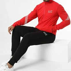 Sortie 🥰 Ensemble De Survetement 6LPV56 Rouge Noir de EA7 Emporio Armani ✨
