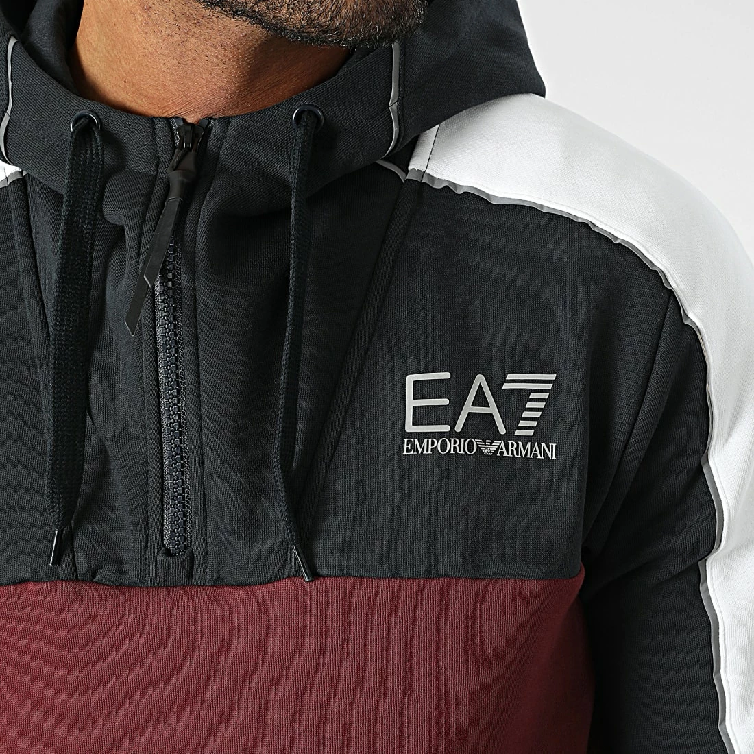 Top 10 🎁 Sweat Capuche A Bandes 6LPM15 Bordeaux Blanc de EA7 Emporio Armani ✔️ – Image 2
