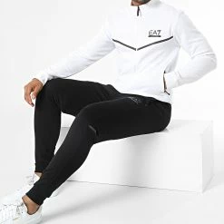 Meilleur prix 🔥 Ensemble De Survetement 6LPV60 Blanc Noir de EA7 Emporio Armani 🎁
