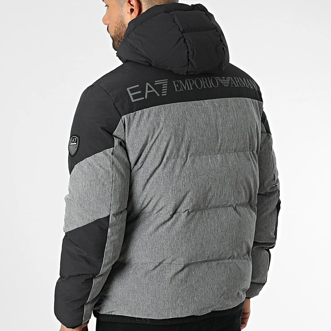 De gros 🎉 Doudoune Capuche 6LPB21-PN1BZ Gris Chiné Noir de EA7 Emporio Armani 🎉 – Image 4