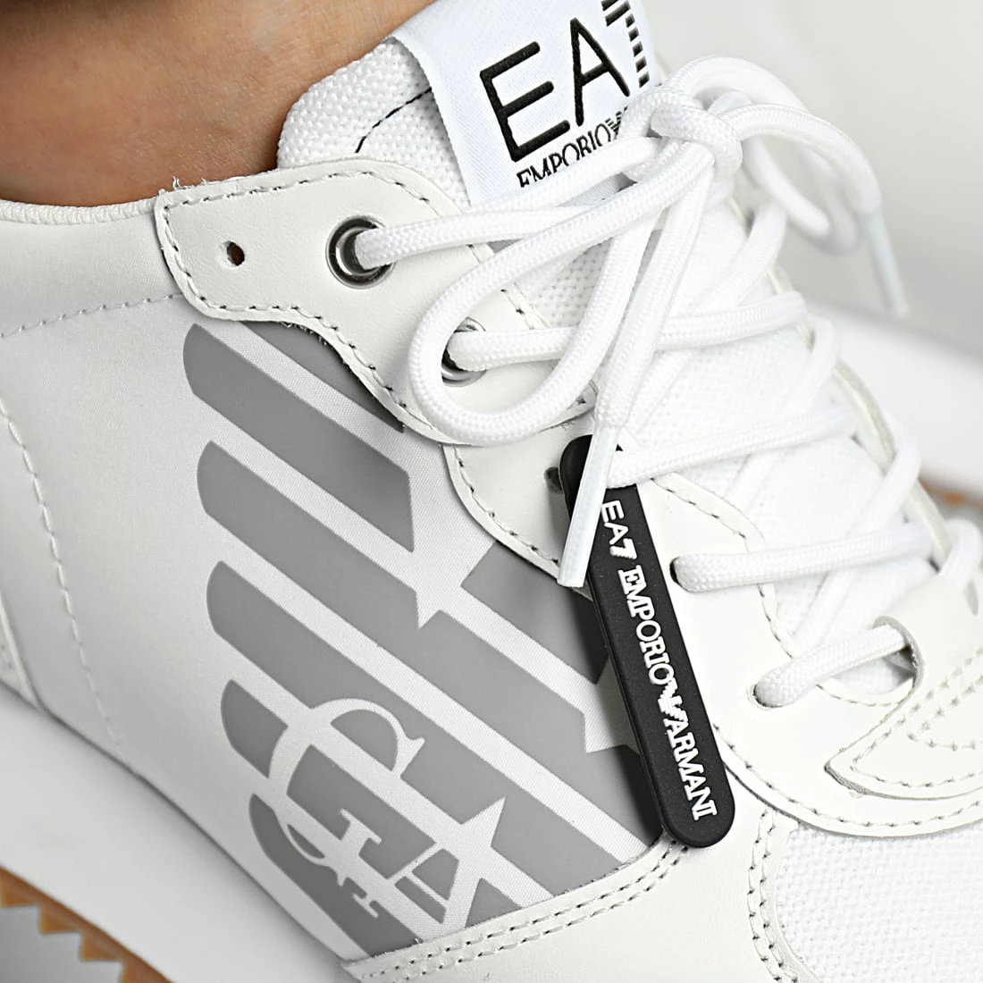 Le moins cher ⌛ Baskets X8X114-XK270 White Black de EA7 Emporio Armani 🥰 – Image 2