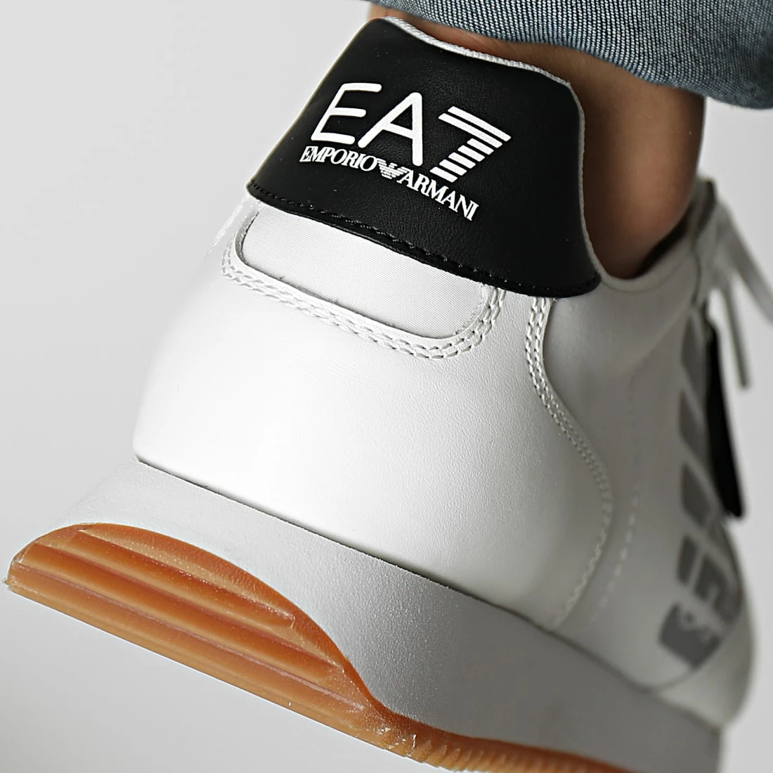 Le moins cher ⌛ Baskets X8X114-XK270 White Black de EA7 Emporio Armani 🥰 – Image 4