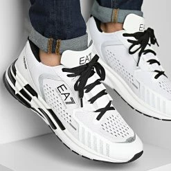 Meilleure vente 🛒 Baskets X8X094 White Black de EA7 Emporio Armani ❤️