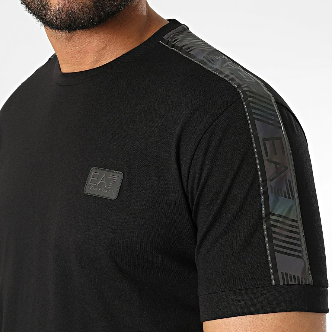 Offres 🥰 Tee 👚 Shirt A Bandes 6LPT19-PJ02Z Noir Réfléchissant Iridescent de EA7 Emporio Armani ❤️ – Image 2